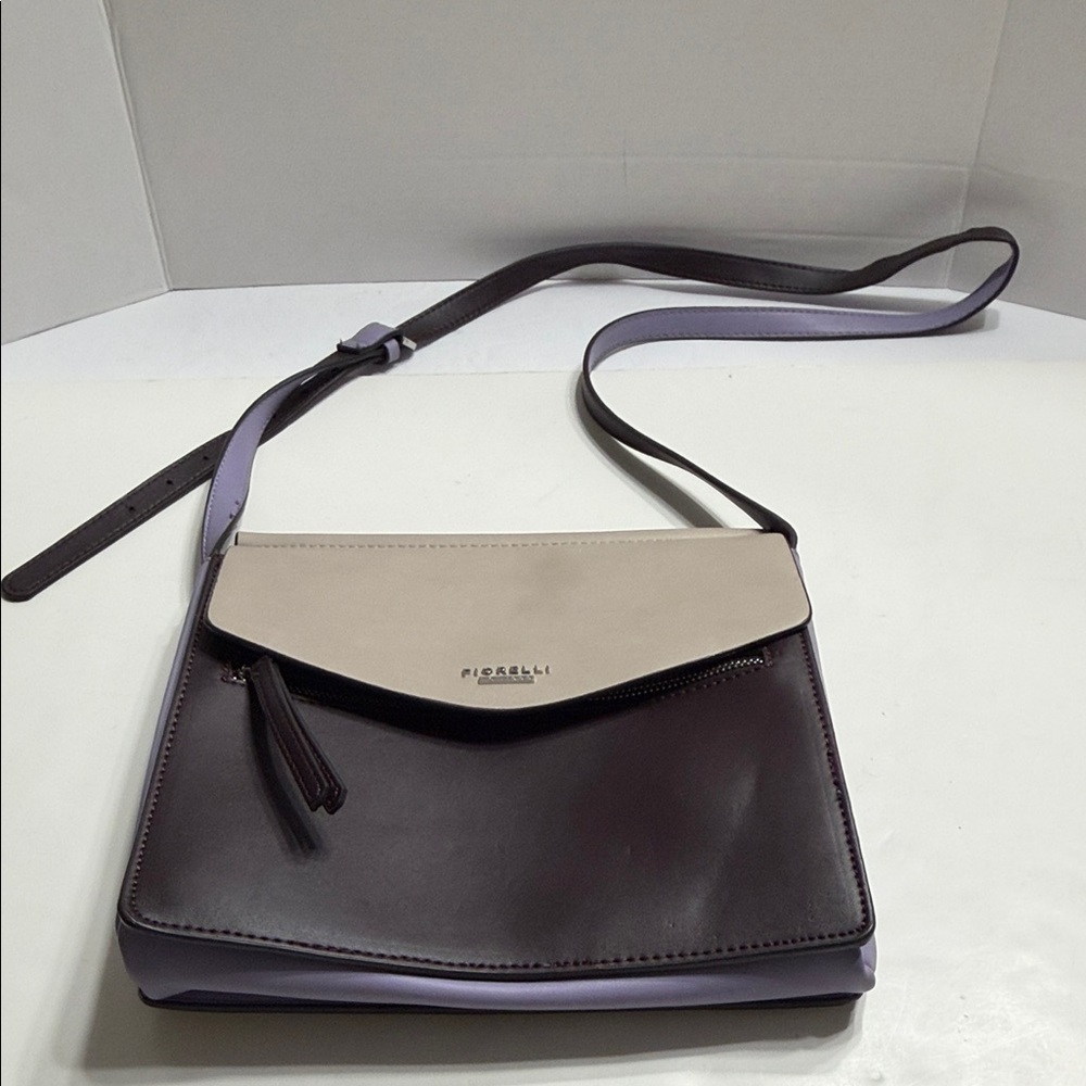 Fiorelli Elegant Crossbody Bag in Purple and Cream